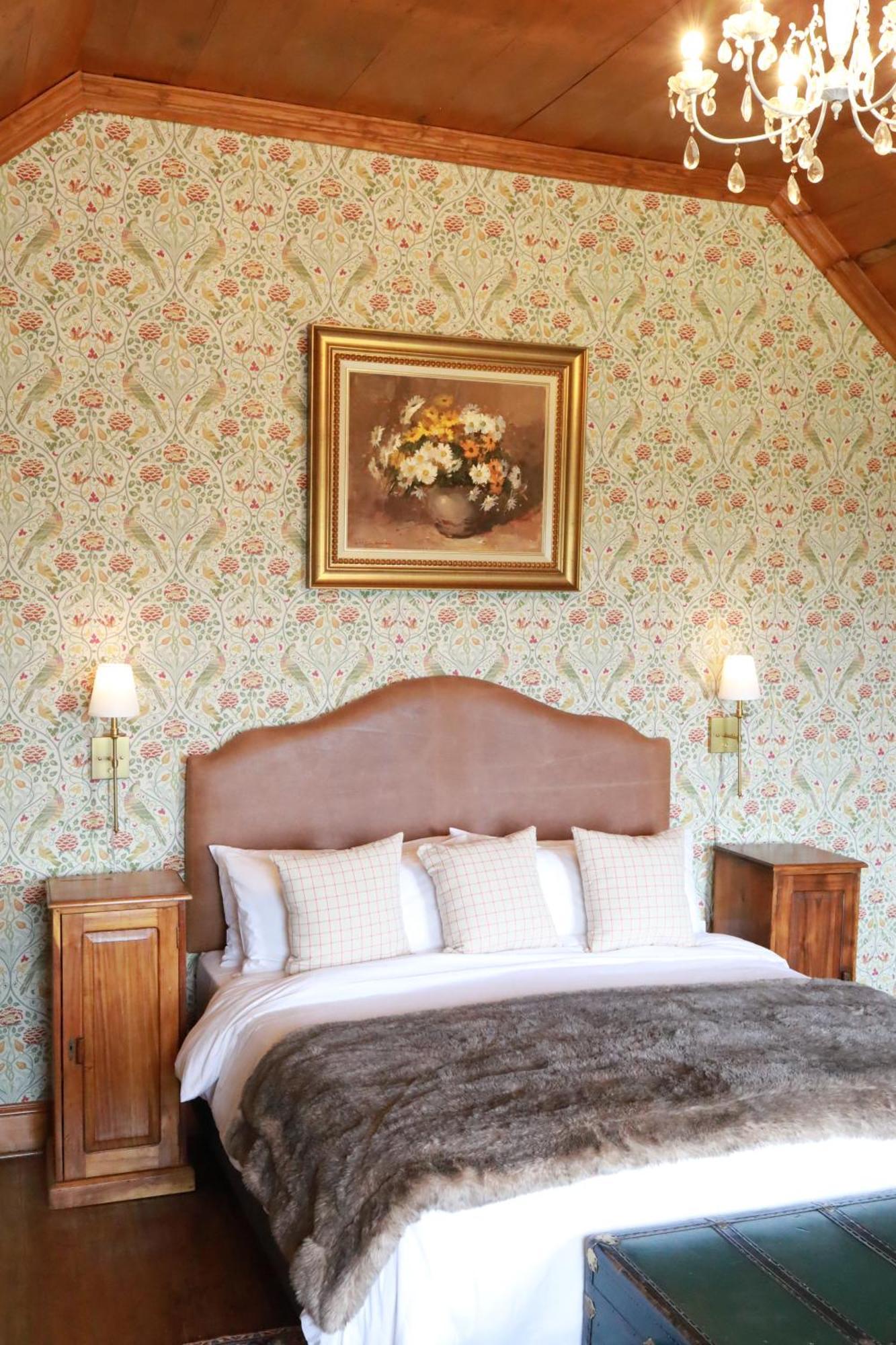 リーネンダル Portland Manor Bed & Breakfast エクステリア 写真
