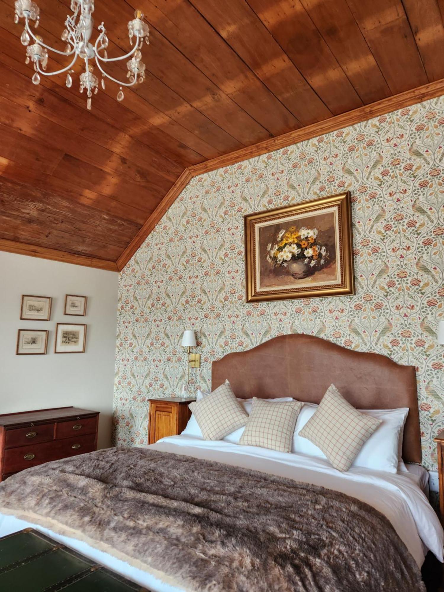 リーネンダル Portland Manor Bed & Breakfast エクステリア 写真