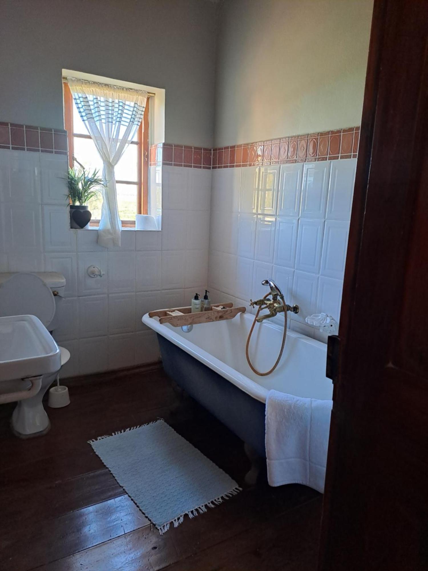 リーネンダル Portland Manor Bed & Breakfast エクステリア 写真