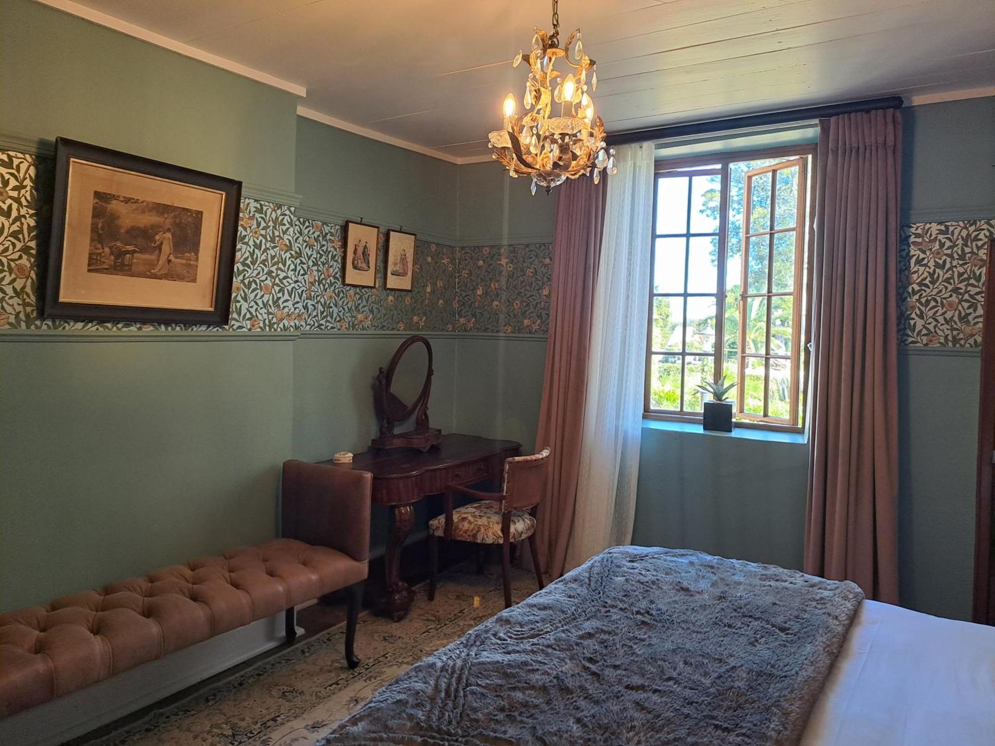 リーネンダル Portland Manor Bed & Breakfast エクステリア 写真