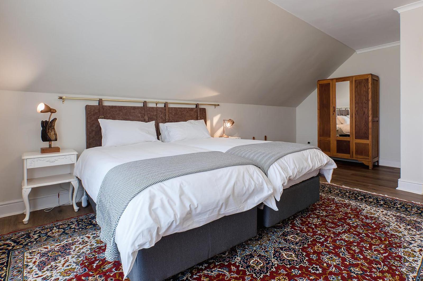 リーネンダル Portland Manor Bed & Breakfast エクステリア 写真